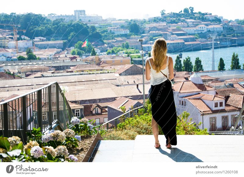 Porto, Portugal Ferien & Urlaub & Reisen Tourismus Ausflug Ferne Freiheit Sightseeing Städtereise Sommer Sommerurlaub Sonne feminin Junge Frau Jugendliche 1