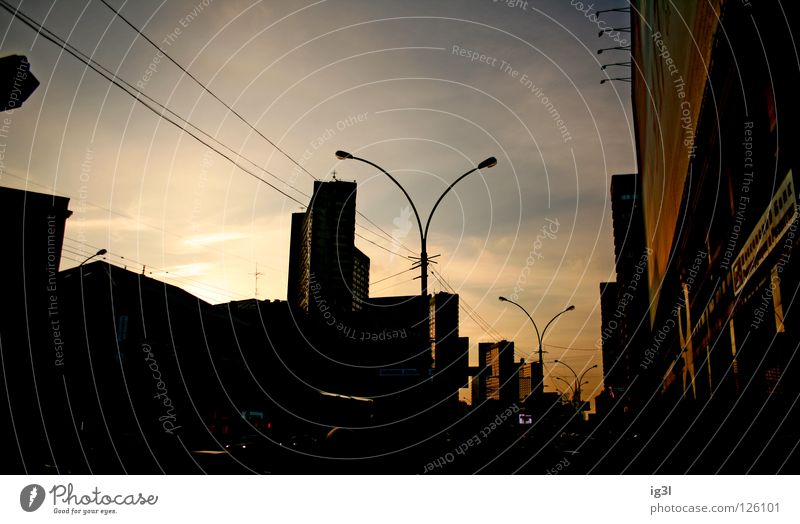 moskau sunset #2 Moskau Smog Sonnenuntergang Osteuropa Stadt rot Weltmacht Häuserzeile Reichtum Demographie Lichtstimmung Lichteinfall Klimawandel