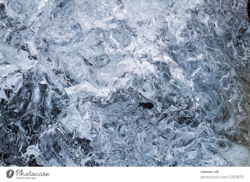 Eis mit Gletschergeschmack Natur Urelemente Winter kalt Coolness Eisberg Farbfoto Außenaufnahme Textfreiraum Mitte Tag Starke Tiefenschärfe