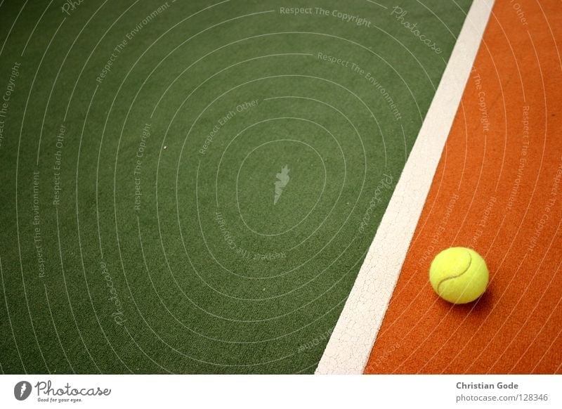 Voll im Feld Tennis Teppich Winter reserviert Tennisball grün weiß Geschwindigkeit Spielen Tennisschläger 2 Aufschlag gelb Linienrichter Italien Sport Ballsport