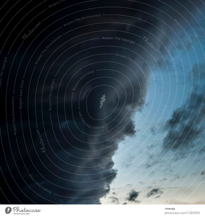 2500 | Zeus Gesicht Umwelt Natur Himmel Gewitterwolken Unwetter Naturgewalt außergewöhnlich bedrohlich skurril Wettergott Farbfoto Außenaufnahme