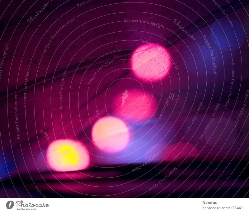 aufstrebend Gemälde Sonnenaufgang Sonnenuntergang Planet Verkehr Windschutzscheibe Schliere Rücklicht violett gelb Scheibenwischer Kitsch Romantik