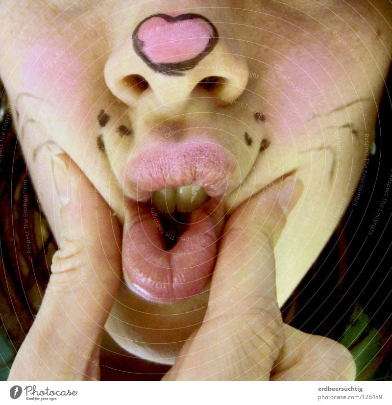 Na Hasi? Gesicht Entertainment Ostern Nase Mund Lippen Zähne Finger rosa Hase & Kaninchen Schnurrhaar gequetscht obskur skuril mümmeln Osterhase Schminke