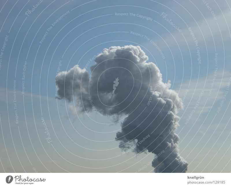 Flaschengeist Rauch Wasserdampf weiß Wolken Aggregatzustand aufsteigen Himmel blau Hochsteigen