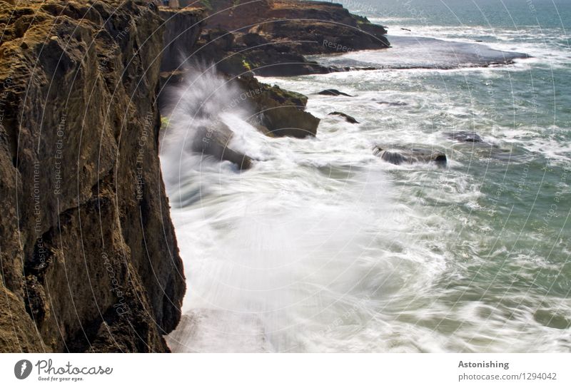 die Mauer muss Weg! Umwelt Natur Landschaft Urelemente Wasser Wassertropfen Wind Sturm Felsen Wellen Küste Bucht Meer Atlantik Rabat Marokko Stein Aggression