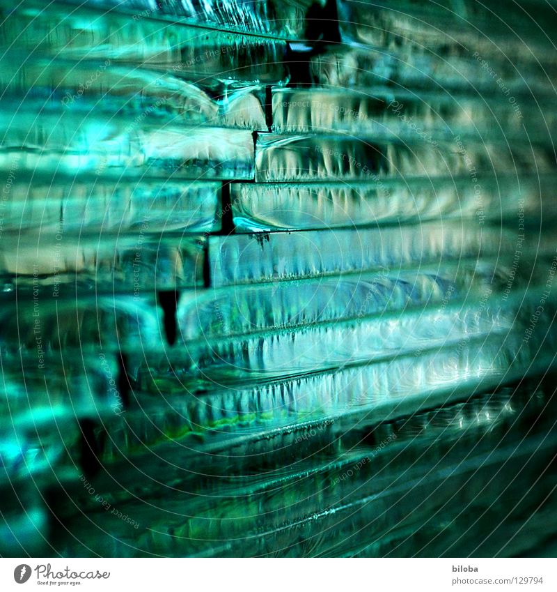 Quadriertes Glas Quadrat Muster Licht mehrfarbig grün brechen Ecke geschmackvoll ästhetisch Strukturen & Formen Hintergrundbild schön Glasbruch Glaschicht