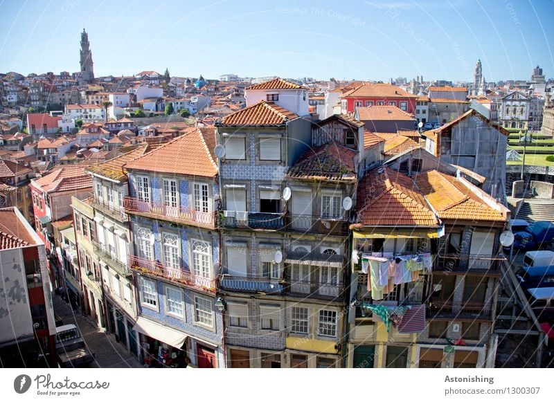 Porto II Umwelt Luft Himmel Wolkenloser Himmel Horizont Sommer Wetter Schönes Wetter Wärme Portugal Stadt Hauptstadt Hafenstadt Stadtzentrum Altstadt Haus