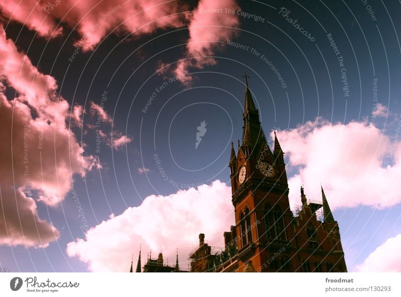 sunglasses Wolken Gebäude Uhr Zeit rosa dunkel London Großbritannien Sonnenbrille dramatisch geheimnisvoll historisch Himmel Surrealismus verrückt alt Spitze