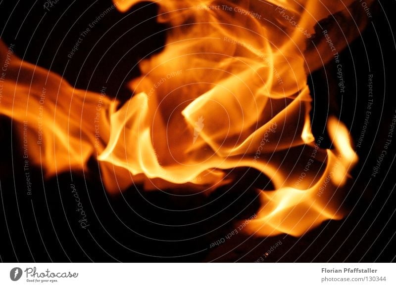 fireart1 Brand Physik Licht gefährlich Hintergrundbild schwarz gelb rot brennen Reihe löschen Angst Panik Feuer schön Flamme flame hot Wärme Dynamik dynamic