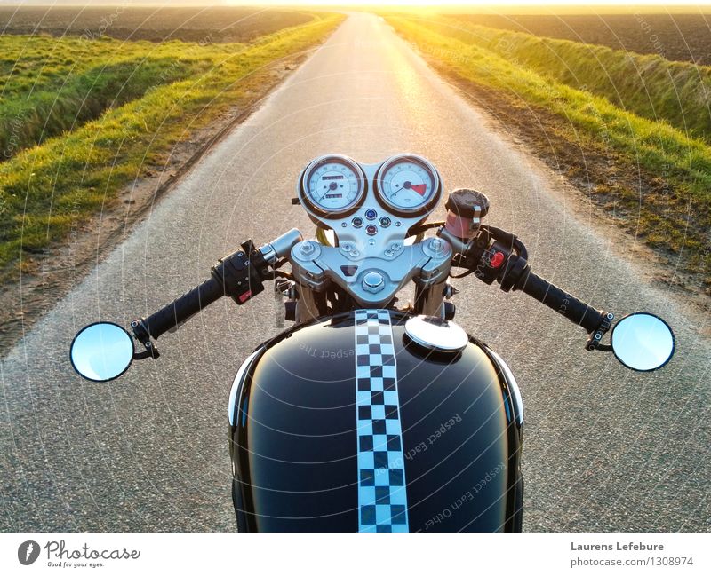 Motorcyle Horizont Stil Reiten Motorradfahrer Ferien & Urlaub & Reisen Tourismus Ausflug Abenteuer Freiheit Motorsport Menschenleer fahren ästhetisch Coolness