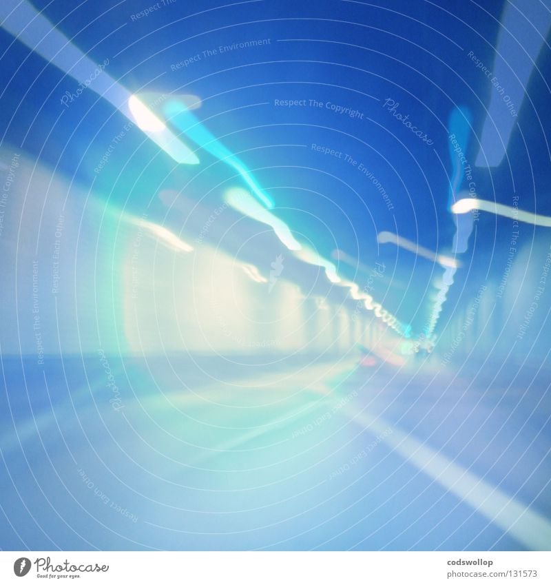 electro shock blues Tunnel abwärts unterirdisch Ferien & Urlaub & Reisen London Underground Bauwerk träumen Autobahn Verkehr Sankt Pauli-Elbtunnel straßentunnel