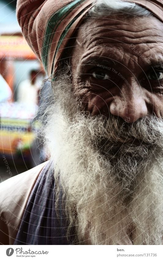 A Portrait In Rishikesh Porträt Mann Bart Turban Indien Senior Falte
