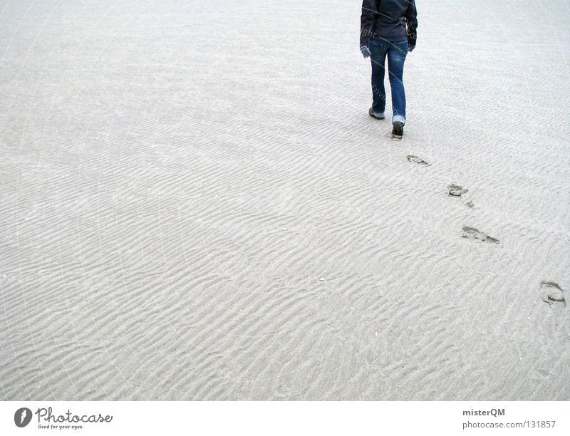 Moonwalk. - Into Infinite Space Unendlichkeit falsch schreiten Spuren Strand Jever Zeit Ferne forschen entdecken ruhig baumeln Erholung Spaziergang wandern
