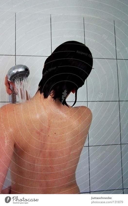 Venus nass Bad Sauberkeit Reinigen Geschirrspülen Frau angenehm Erholung Schulter rein Kosmetik Wellness Körperpflege Duschgel Waschhaus nackt Akt Gesundheit