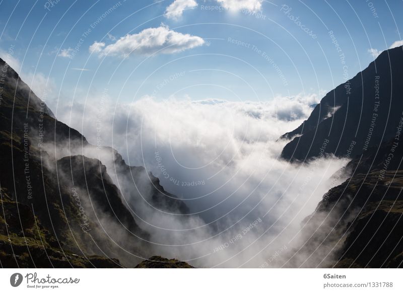 Wolkenbrandung Umwelt Natur Urelemente Wasser Himmel Sommer Klima Klimawandel Schönes Wetter Felsen Alpen Berge u. Gebirge außergewöhnlich gigantisch ästhetisch