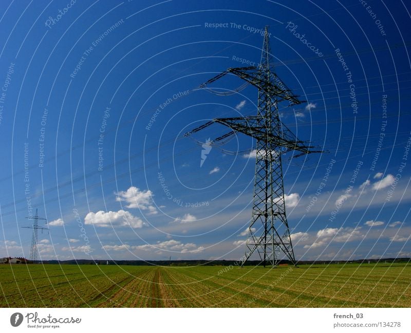110 kV zyan Elektrizität Kraft Wolken Feld Strommast grün Stahl Eisen Skelett Energiekrise elektrisch Elektrisches Gerät Starkstrom Konstruktion Strebe streben