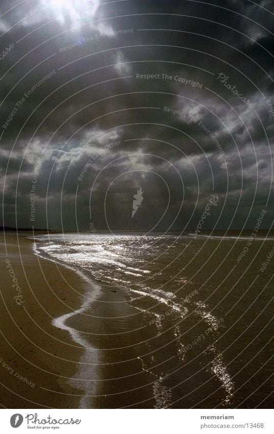Wie ein Blitz Meer Reflexion & Spiegelung Küste blenden Gegenlicht Himmel Wasser Kontrast Dänemark Nordsee