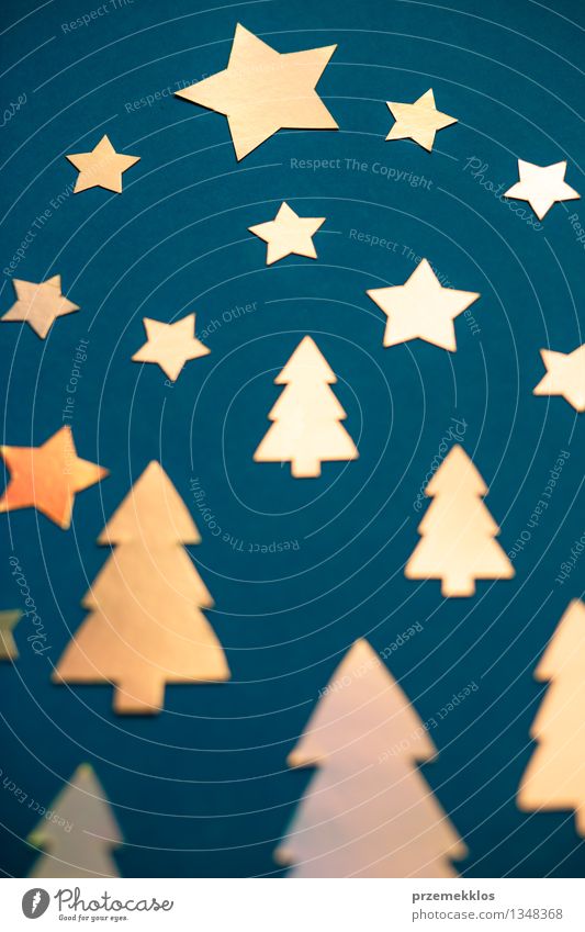 Weihnachtskarte aus ausgeschnittenem Hochglanzpapier Winter Baum Papier Dekoration & Verzierung glänzend blau gold Kreativität Postkarte Objektfotografie