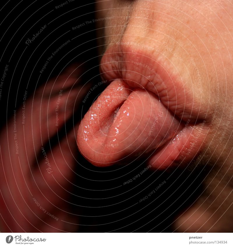 Schlurp Lippen Frau Kunst beherrschen lustig Langeweile Freude Extremsport Zunge Rolle Mund können