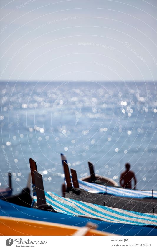 Boote am Strand. Kunst Kunstwerk ästhetisch Meer Meerwasser Strandleben Wasserfahrzeug Unschärfe mediterran Süden Italien Gondel (Boot) blau Urlaubsfoto