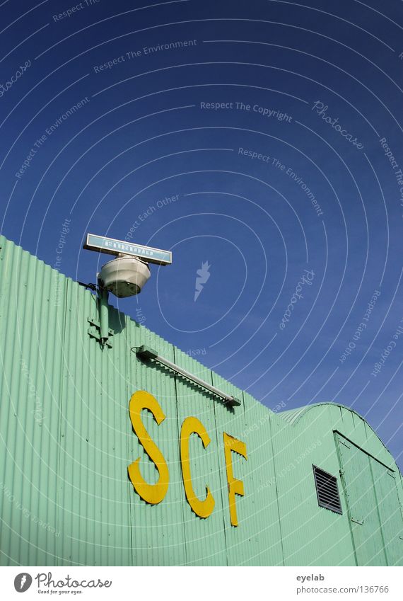 SCF is watching you ! V.1.2 türkis Wellblech Radarstation gelb Lampe Neonlicht Neonlampe Wolken Sicherheit Typographie Elektrizität Elektrisches Gerät