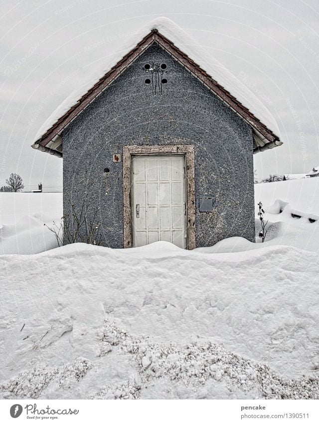 streng geheim | haus ohne fenster Natur Urelemente Himmel Winter Eis Frost Schnee Haus Hütte Gebäude Architektur Tür Zeichen geschlossen Einsamkeit kalt