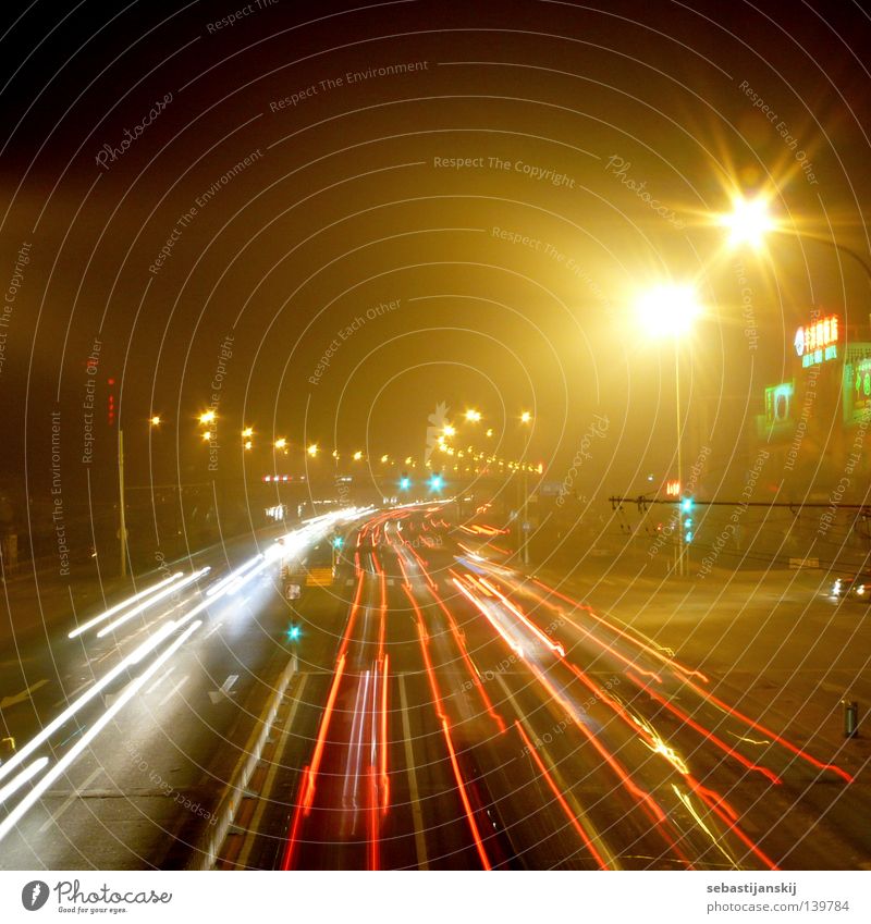 Peking bei nacht China Nacht Lampe Geschwindigkeit Smog Langzeitbelichtung Verkehrswege Asien Straße PKW Brücke