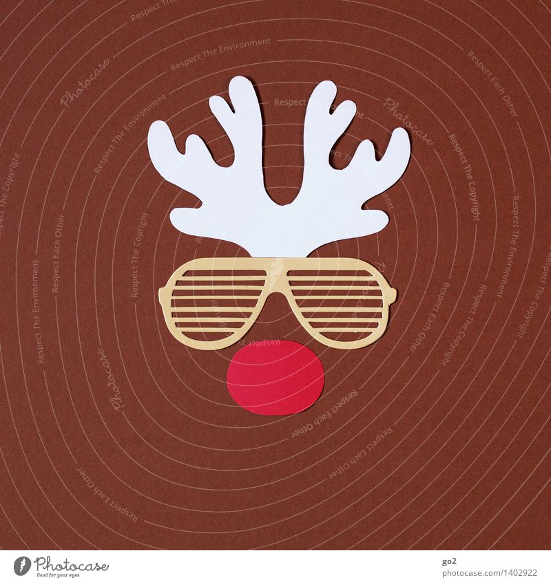Rudolf Basteln Weihnachten & Advent Sonnenbrille Tier Rentier Horn Nase Papier lustig braun rot weiß Farbfoto Innenaufnahme Studioaufnahme Menschenleer Tag