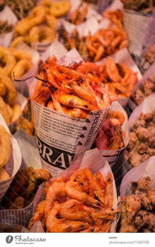 Shrimps to go Lebensmittel Meeresfrüchte Ernährung Essen Fastfood Asiatische Küche Gesunde Ernährung Tier exotisch frisch Barcelona Garnelen Meerestier Tüte