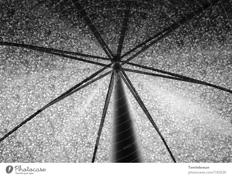 Umbrella Regenschirm Muster Schatten Stab Schirm Licht Stern (Symbol) Kunst Kunsthandwerk Schwarzweißfoto Gewitter