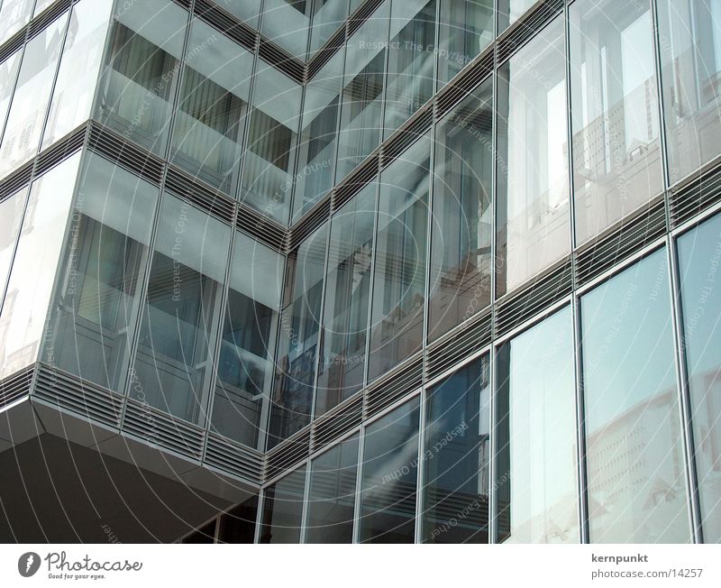 Spiegelkabinett Fenster Reflexion & Spiegelung Hochhaus Architektur Glas