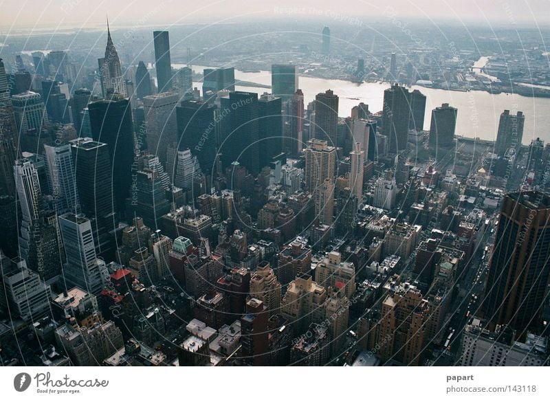 atemberaubend New York City USA Amerika Amerikaner Ostküste Stadt Mitte Hochhaus Aussicht Panorama (Aussicht) Beton Stein Leben Gesellschaft (Soziologie) eng