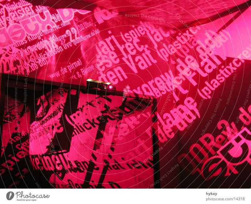 plastixbday Licht Typographie magenta Dia Raumeindruck Seidenfabrik Freizeit & Hobby Dekoration & Verzierung Stimmung Kontrast Projektion