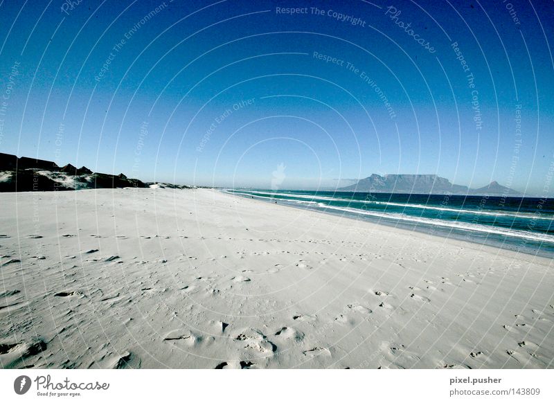 Cape Town Beach Strand Sand blau Afrika Südafrika Himmel Berge u. Gebirge