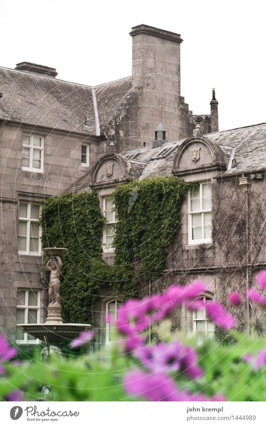 Balmoral balmoral Schottland Palast Burg oder Schloss Bauwerk Fassade Sehenswürdigkeit Bekanntheit historisch retro grau Macht diszipliniert standhaft