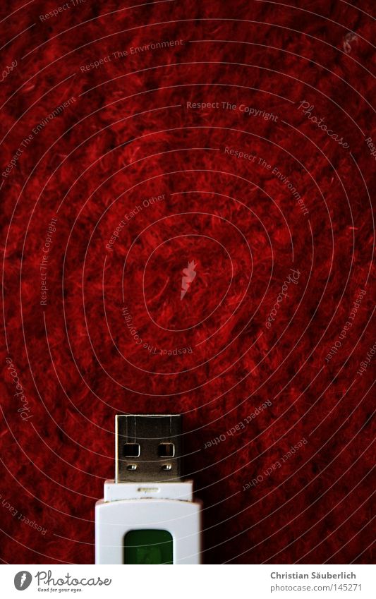 Plug Your Carpet [Red Edition] Schnittstelle rot weiß Anschluss Datenträger Teppich Faser Technik & Technologie Unix Mac OS X Elektrisches Gerät Internet E-Mail