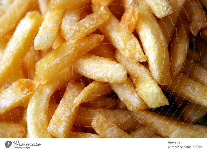Pommes, des Heißhungers beste Freunde Pommes frites Ernährung Lebensmittel Farbe gelb braun Hintergrundbild nah Vitamin Natur organisch frisch lecker Mahlzeit