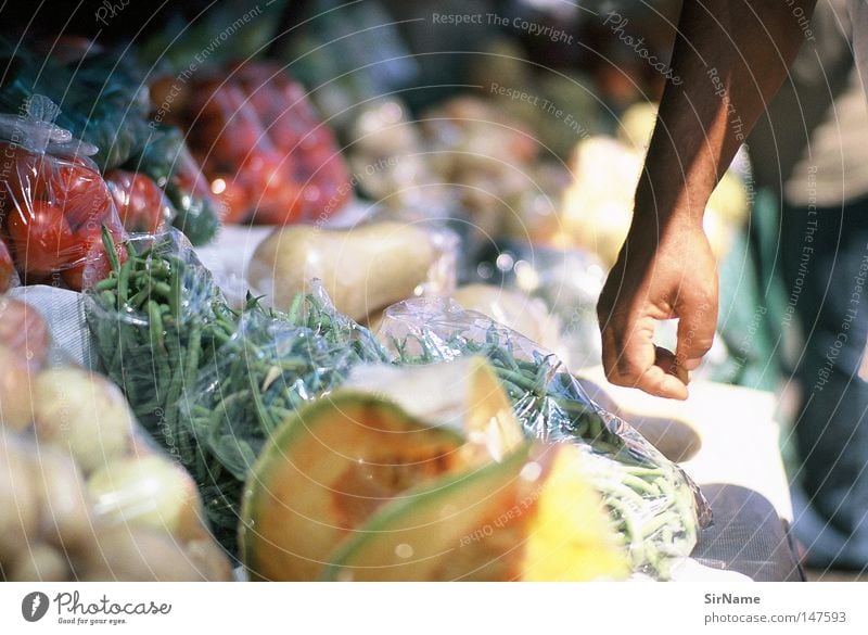 10 [street stories - fruitsellers] Gemüse Ernährung kaufen Gastronomie Hand wählen Obst- oder Gemüsestand Schlaglicht Führerhaus Obstsalat Obstladen Obstbau