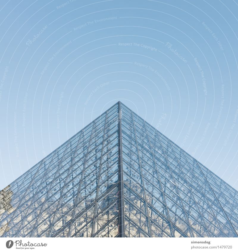 Pyramide Bauwerk Gebäude Architektur Sehenswürdigkeit Wahrzeichen Louvre Ferien & Urlaub & Reisen Gesellschaft (Soziologie) Tourismus Kunst Kultur Paris