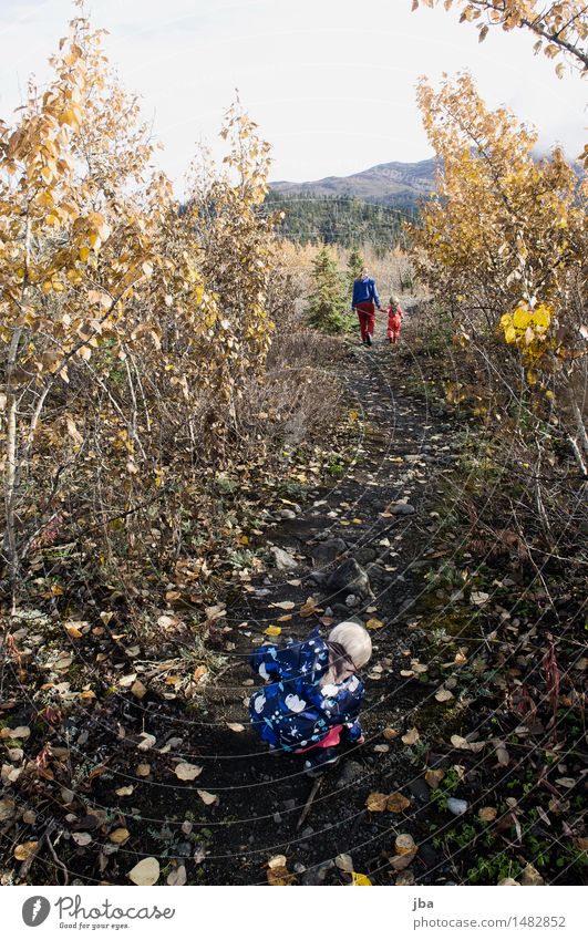Familienwanderung - Alaska 12 Leben Wohlgefühl ruhig Freizeit & Hobby Ferien & Urlaub & Reisen Ausflug Ferne wandern Kindererziehung feminin Kleinkind 3 Mensch