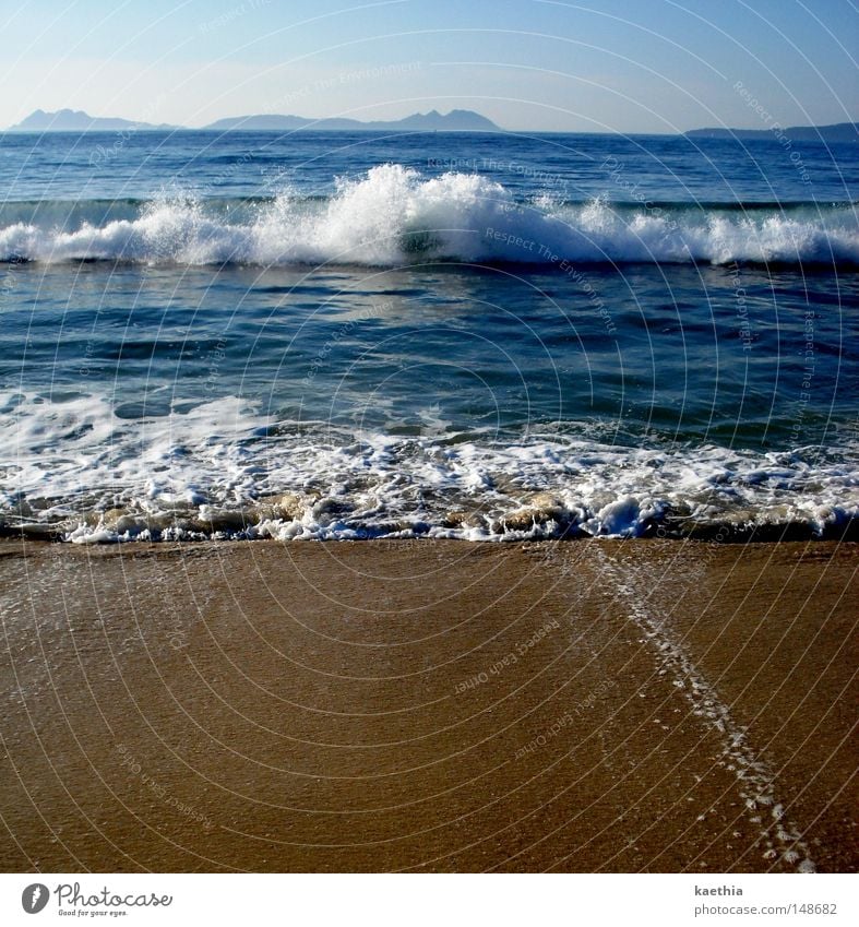 macht des atlantik Ferien & Urlaub & Reisen Sommer Strand Meer Insel Wellen Sand Wasser Wärme blau sprudelnd Süden Ferne Spanien Küste Horizont Schaum