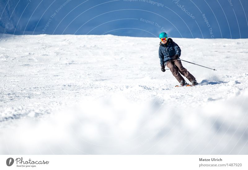 Skilady 2 Sport Wintersport Skifahren Skier Free-Ski Skipiste feminin 1 Mensch Umwelt Natur Sonnenlicht Schönes Wetter Schnee Hügel Felsen Alpen