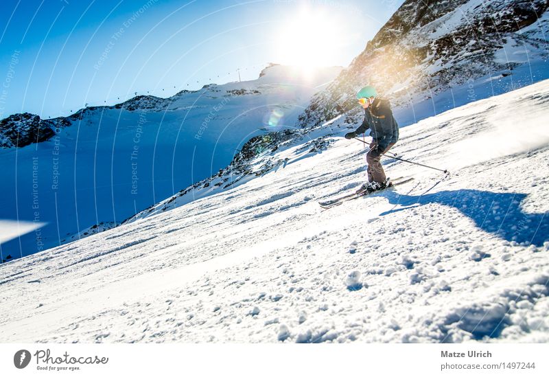 Skilady Sport Wintersport Skifahren Skier Free-Ski Skipiste feminin 1 Mensch Umwelt Natur Landschaft Himmel Wolkenloser Himmel Sonne Sonnenfinsternis