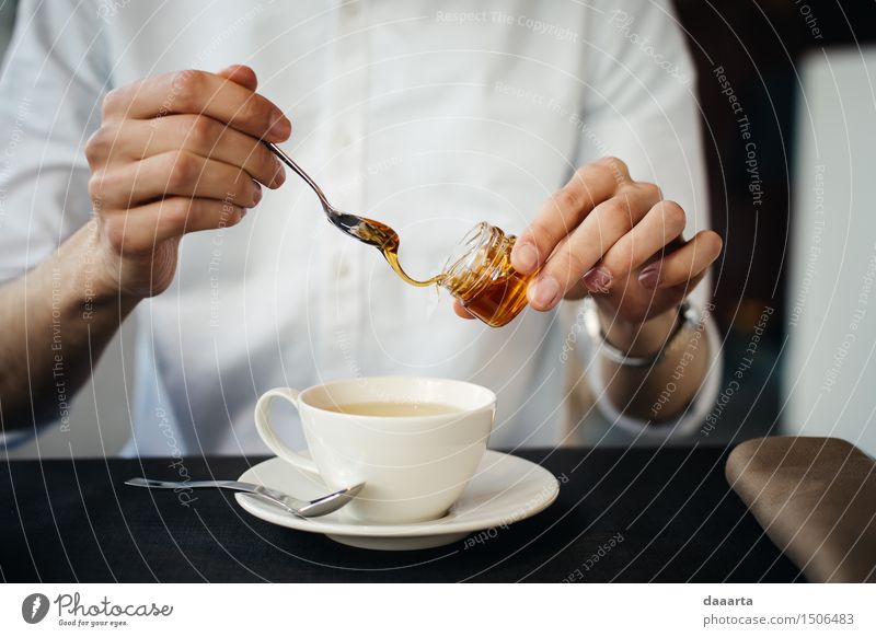 Winter: Zugabe von Honig Lebensmittel Getränk Heißgetränk Tee Becher Flasche Löffel Lifestyle elegant Stil Design Freude harmonisch Sinnesorgane Erholung