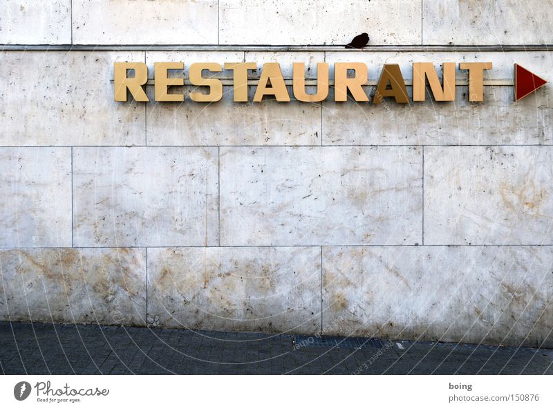 kippendes A Restaurant Schriftzeichen Zeichen Buchstaben Großbuchstabe Gastronomie Hinweisschild reserviert Küche Leuchtreklame Taube Richtung Pfeil Werbung