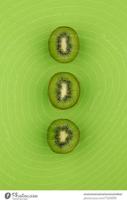 Kiwi-Dreier...Zack! Kunst Kunstwerk ästhetisch Frucht Südfrüchte 3 grün Reihe Symmetrie lecker vitaminreich grasgrün Farbfoto mehrfarbig Innenaufnahme