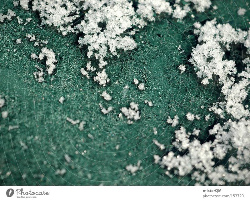 Eiskalt. Minusgrade Schnee Winter Scheibe kratzen gefroren Winterdienst Temperatur Makroaufnahme Eiskristall Kristallstrukturen Kristalle frieren Detailaufnahme