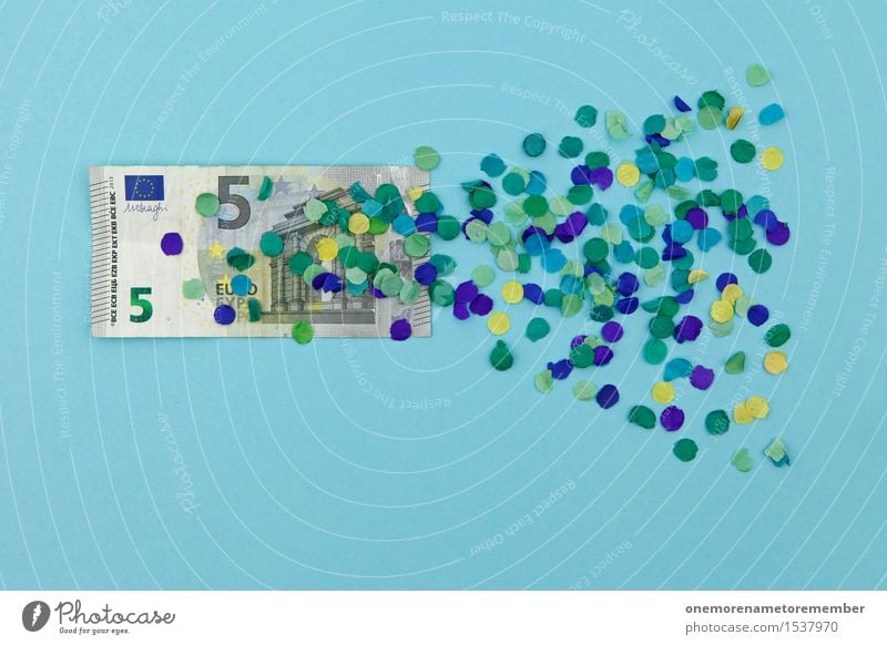 Ich biete 5 Euro! Kunst Kunstwerk ästhetisch Finanzkrise Wert wertlos Wertschätzung Europa Eurozeichen Europatag Euroschein blau Konfetti graphisch Design Geld