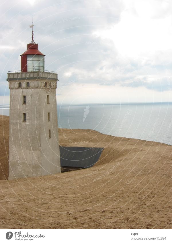 Leuchtturm aD Meer Architektur Sand Stranddüne beerdigen Dänemark Nordsee