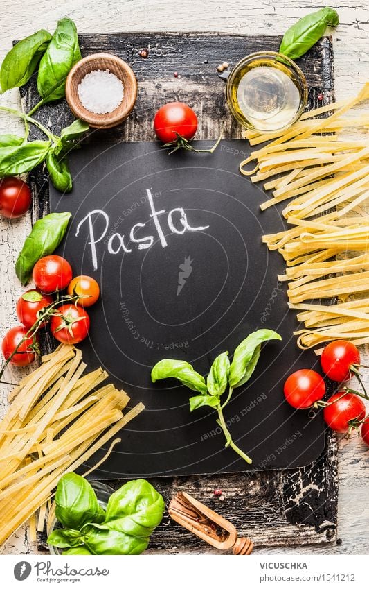 Pasta und Zutaten fürs Kochen Lebensmittel Gemüse Getreide Kräuter & Gewürze Öl Ernährung Mittagessen Abendessen Bioprodukte Vegetarische Ernährung Diät